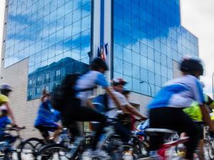 1º premio, dotado con 750 euros, que gañou José Antonio Serantes, veciño de Narón, coa imaxe “Día da Bicicleta”