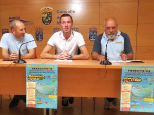 O concelleiro de Deportes, Román Romero, presentou esta mañá a “XII Concentración Moteira Cidade de Narón” acompañado polo presidente e o secretario do Moto Club Fojeteiros, José María López Quintián e José Antonio Suárez, respectivamente. O concelleiro de Deportes, Román Romero, presentou esta mañá a “XII Concentración Moteira Cidade de Narón” acompañado polo presidente e o secretario do Moto Club Fojeteiros, José María López Quintián e José Antonio Suárez, respectivamente.