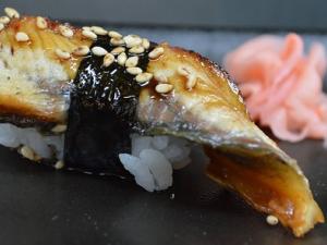 Un total de dezaoito representantes do sector hostaleiro de Narón participaron nas Xornadas sobre a anguía organizadas pola Concellería de Promoción Económica, no marco das actividades impulsadas a través do Club Narón Gastronómico. O edil responsable da Un total de dezaoito representantes do sector hostaleiro de Narón participaron nas Xornadas sobre a anguía organizadas pola Concellería de Promoción Económica, no marco das actividades impulsadas a través do Club Narón Gastronómico. O edil responsable da